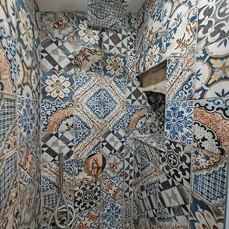 Borgo Antico I I I Privat Parking Parma