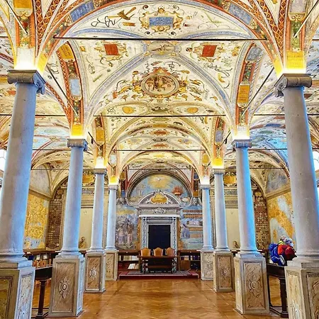 Borgo Antico I I I Privat Parking Parma