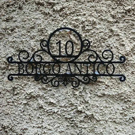 Apartment La Maison Borgo Antico I I I Free Privat Parking Parma